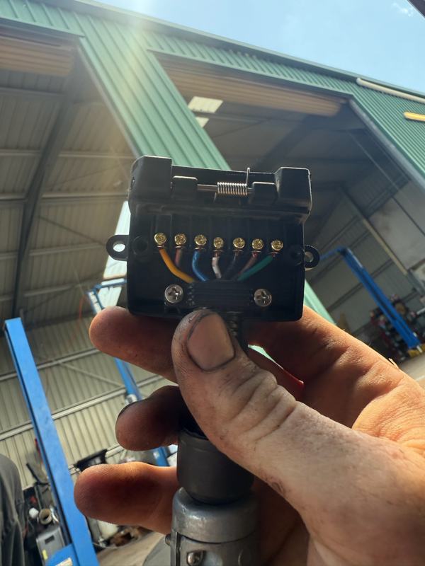 Diagnostic connector check